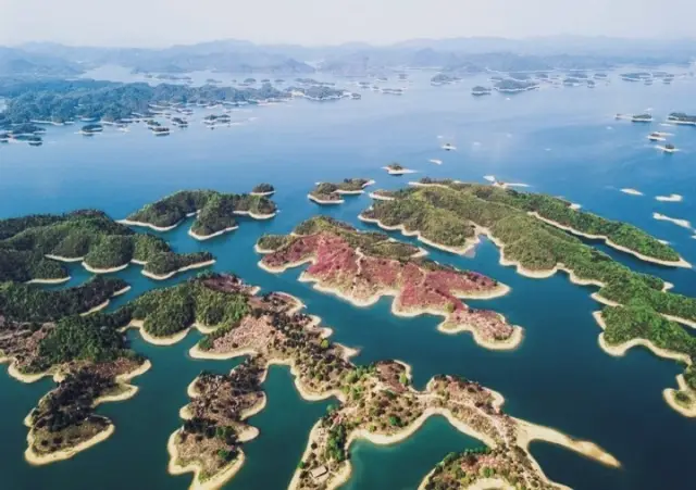 เขื่อนไชโย: สวรรค์ในภาพวาดด้วยน้ำหมึก, สำรวจความงดงามที่ไม่มีที่สิ้นสุด