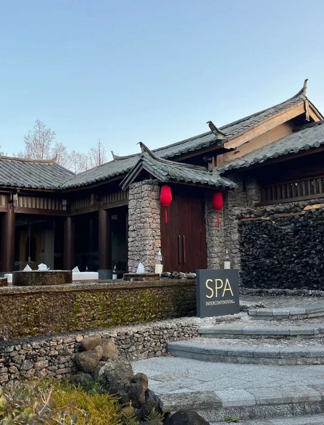 為了這個落地窗去了麗江太值了