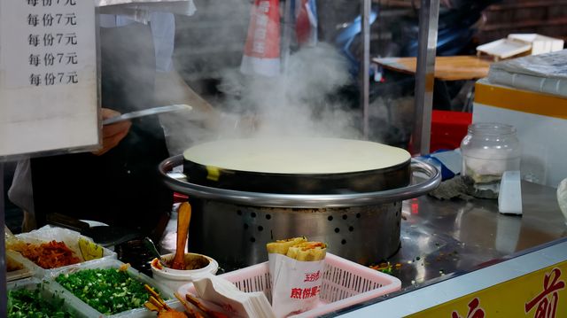 城市漫步旅行，深圳寶安煙火之鹽田社區夜市文化街