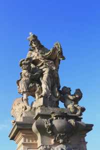 捷克旅遊攻略，相親對象說這是美哭了她的地方