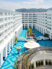 🏖️ Phuket's Luxe Retreat: Mövenpick Myth Hotel 🌟