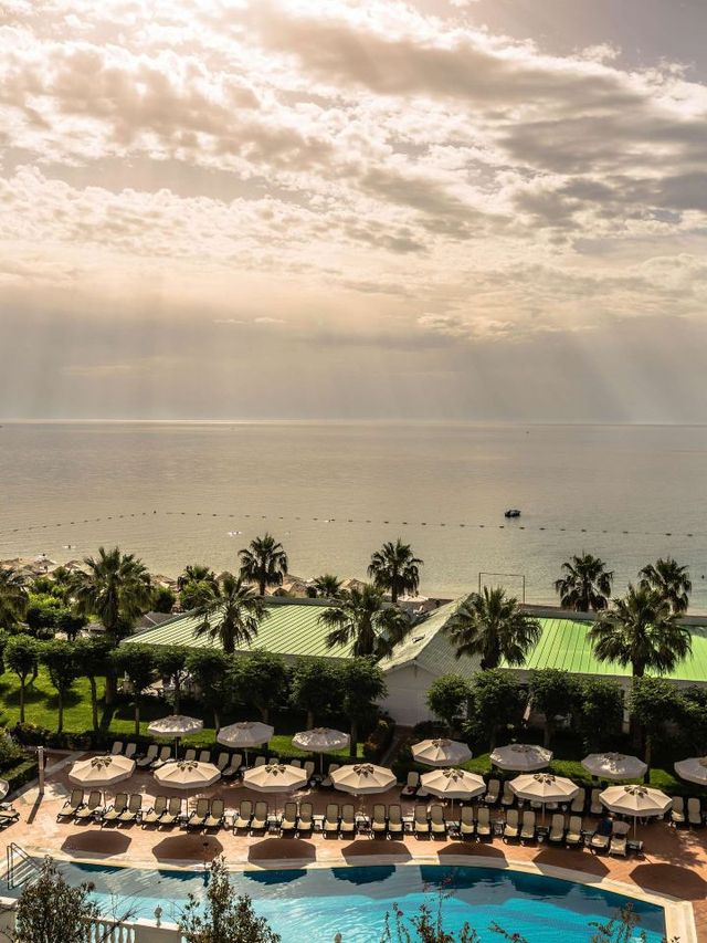 🌟 Tekirova's Top Stay: Nirvana Dolce Vita! 🏨✨