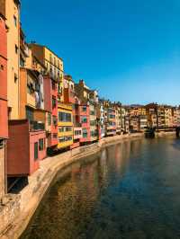 Vibrant Buildings Along the Onyar River in Girona 🇪🇸