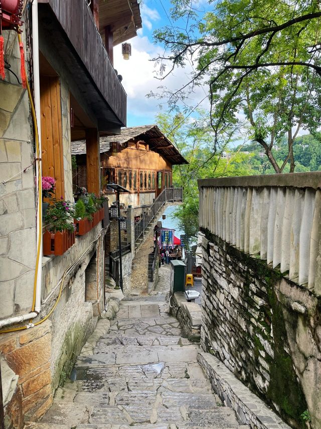 在貴陽｜挺有意境的鎮山村