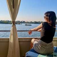 Sailing the majestic Zambezi 🇿🇼🇿🇲