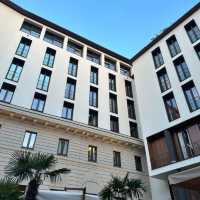 Experience luxurious stay at the bulgari hotels 