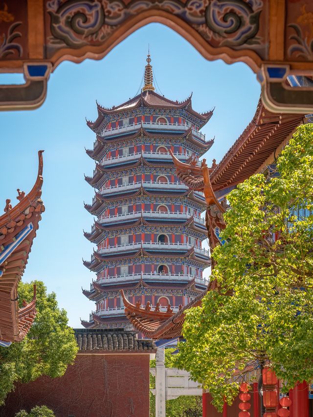 不是北京故宮！就在蘇州陽澄湖畔……。