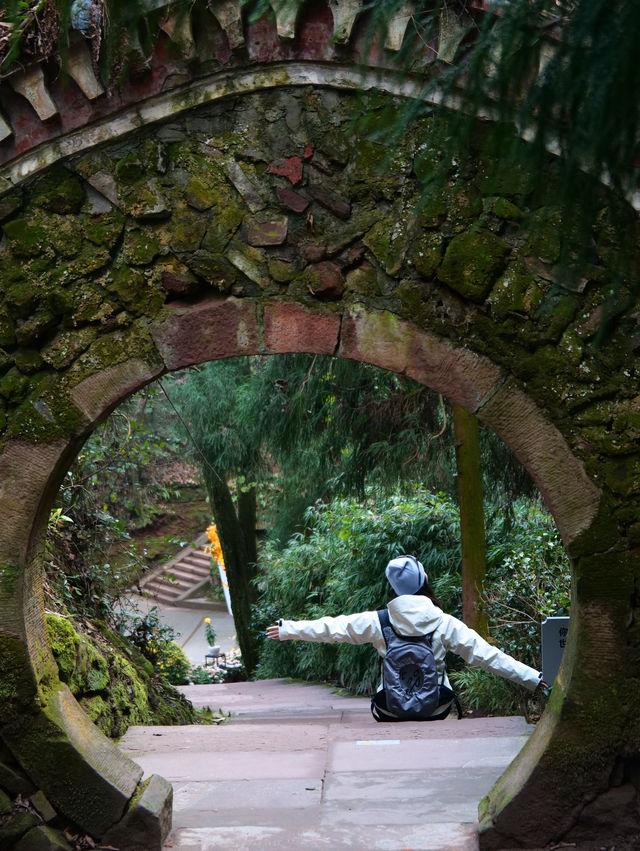 成都周邊秘境行山路線！！！！（附攻略）