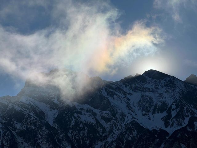 海螺溝最美溫泉酒店-二山來溫泉度假酒店