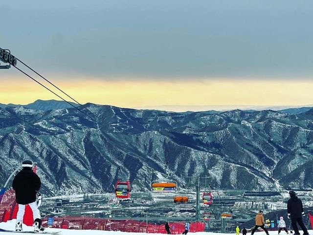 崇禮富龍滑雪之旅：暢享冰雪盛宴