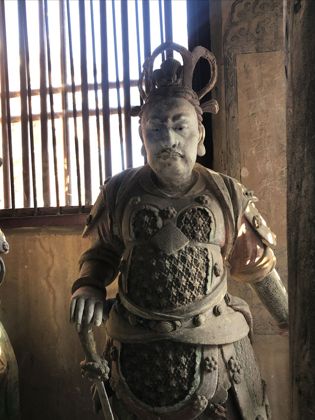 太原太山龍泉寺裏的時空交錯，便是西天！