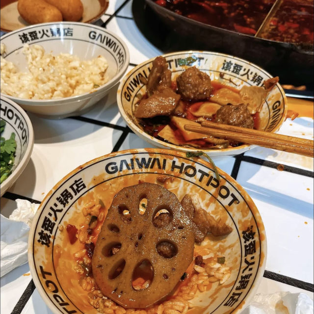 重慶火鍋｜長得乖，吃“該歪”，第一次來吃，味道不錯