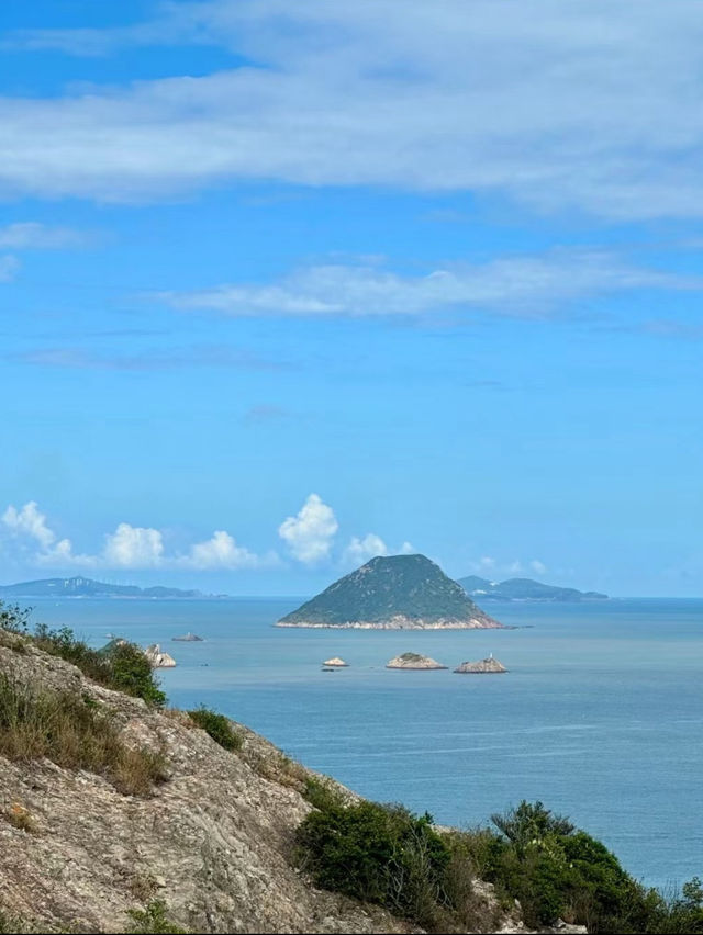Hiking at Shuitong’ao , Where Mountains Meet the Sea