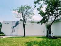 廣東省佛山市順德美術館：順德華僑城·盒子美術館。適合觀光旅遊、度假休閒等！