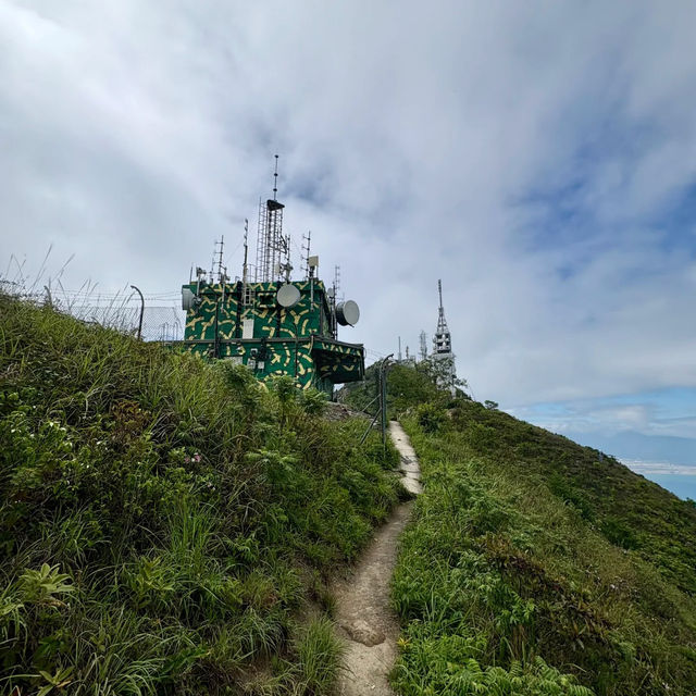 🚢🇭🇰澳門跨境香港交通爬山攻略｜暢遊青山寺、挑戰杯渡岩！