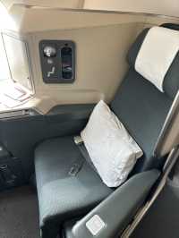  🛫香港機場國泰商務艙｜新加坡-香港飛行體驗