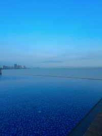 珠海仁恒洲際酒店：無邊泳池海景奇境