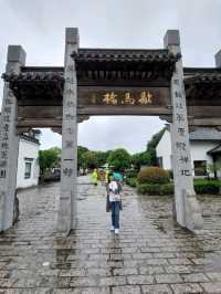 《放生河岸被放生的時光》