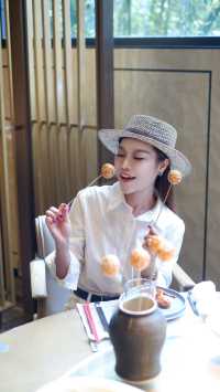 【蓮花】｜正宗四川風味 · 濃郁蜀都風情