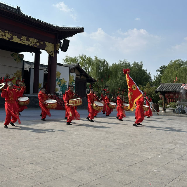 Millennium City Park - Kaifeng! 