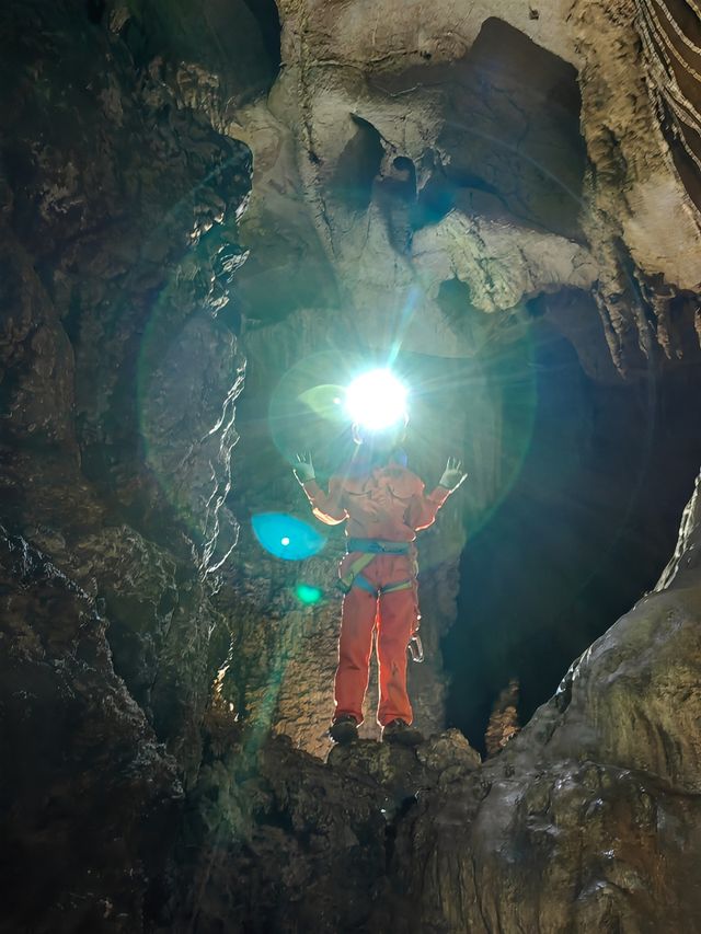 貴州探險：天眼星洞探險全攻略，解鎖比打卡更酷的事