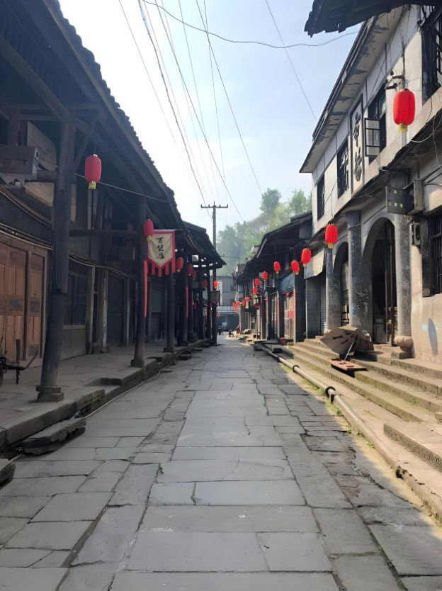 雨中嘅永昌古街真係正到爆