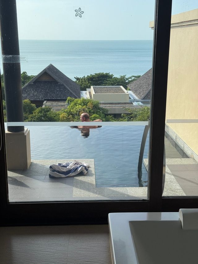 Exceptional Service at Vana Belle Resort