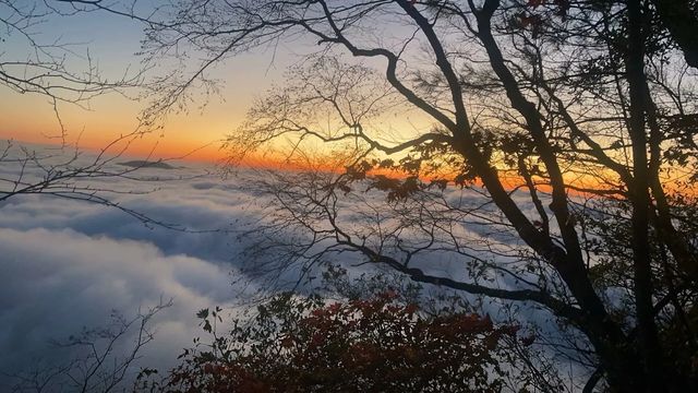五女山秋：紅葉雲海，遼東秘境