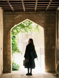 好想幻影移形回到陽光明媚的霍格華茲🪄