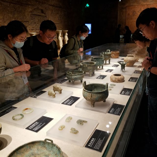 穿越兩千年的軍陣凝視：避開人潮看懂大秦密碼