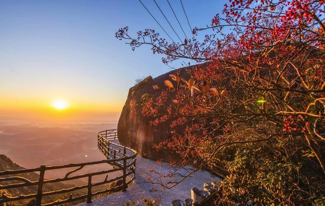 金秋京畿自駕遊|登頂靈山,邂逅北京屋脊的絕美秋色 金秋京畿自駕遊|登頂靈山,邂逅北京屋脊的絕美秋色