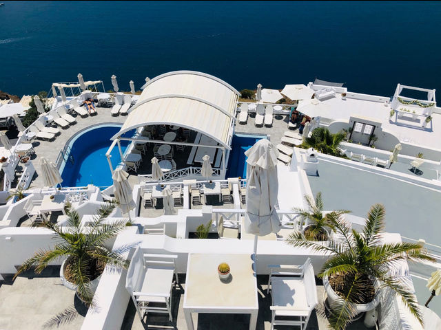 聖托里尼旅拍指南｜這裡隨手一拍都是明信片！