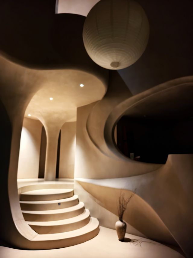 惠安必住藝術風酒店，躺著就能看海