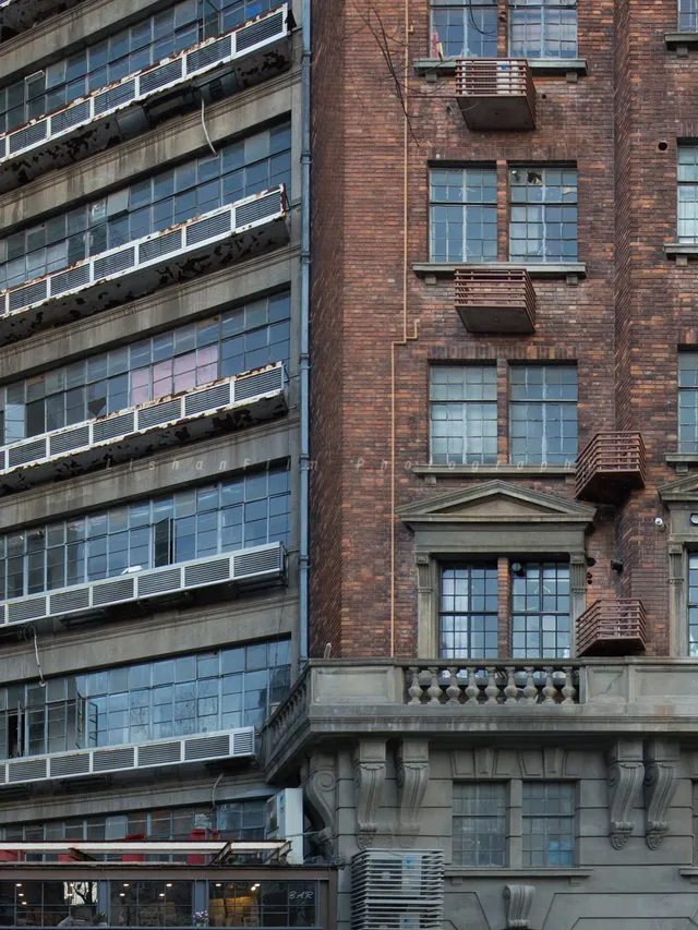 武康大樓-正面和背面 武康大樓-正面和背面