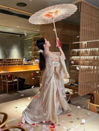 A must-try Japanese restaurant in the sky when visiting Shenzhen!