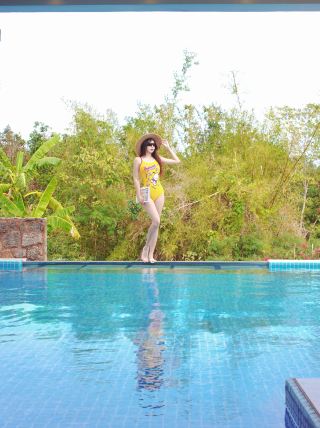 웨이저우 섬에서 봄을 만끽하세요! 겨울에도 웨이저우 섬은 꼭 방문해야 할 곳입니다! 생기 넘치는 봄의 색채에 둘러싸여, 창문을 열면 은은한 햇살에 물든 푸른 산들이 눈앞에 펼쳐집니다. 25℃