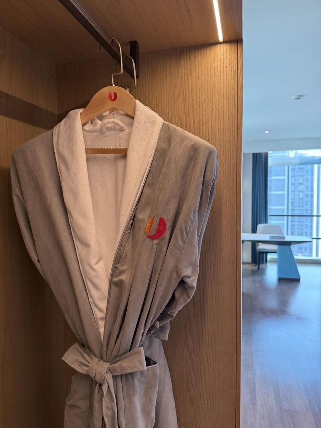 珠海華業建國飯店|百元裝老錢太香了