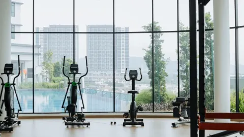 The top choice for family trips in Cheras! Clean large three-bedroom apartment with direct MRT access — traveler post in Cheras