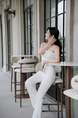 玻璃碎成光,威尼斯淌進外灘