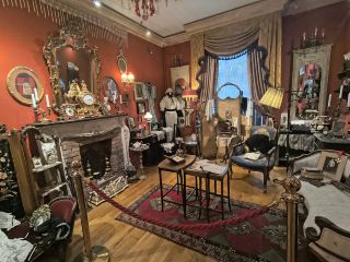 Immersive Experience with Rare Treasures