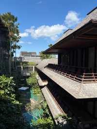 Convenient Location, Spacious Rooms, and Excellent Service