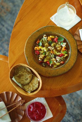 Review Jujur Restoran Peringkat 44 di Asia’s 50 Best Restaurants 2026: Makan Pengalaman atau Uji Coba Lab? 🇳🇱🇮🇩