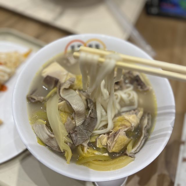 「哥哥添飯·妹妹泡茶」大埔新分店