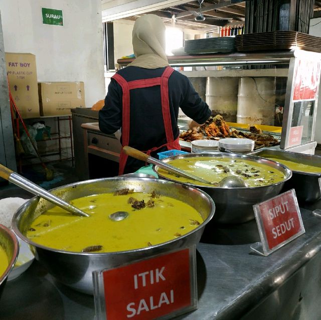 'KAMPUNG' STYLE LUNCH!