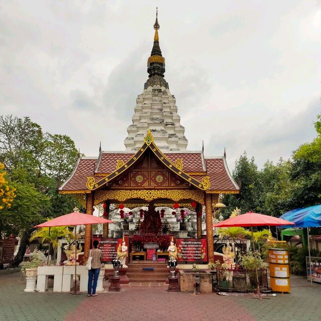 วัดหมื่นตูม