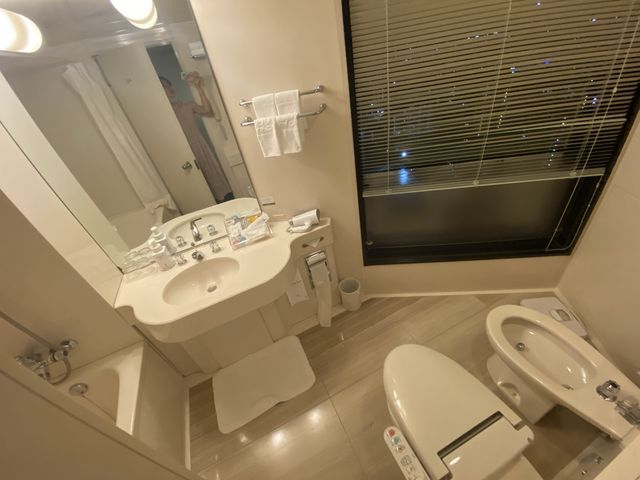 【滋賀県】琵琶湖を眺めるホテルに宿泊