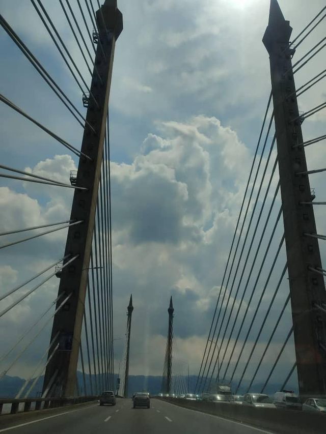 THE PENANG BRIDGE (EXPRESSWAY 36)!