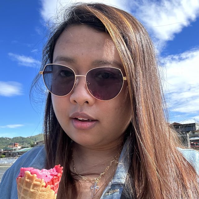 Strawberry - cool place 🥰