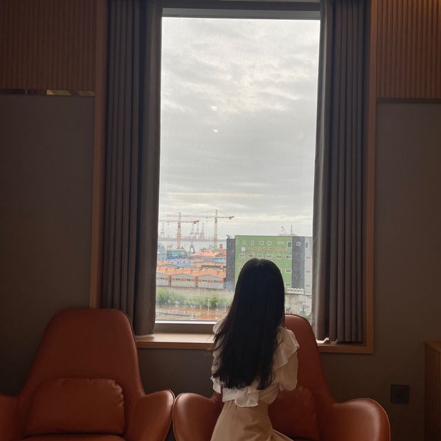 화려한 영도 북항대교뷰 1열 관람 가능한 호텔