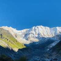 Crowning Glory: Conquering the Mountain’s 🏞️